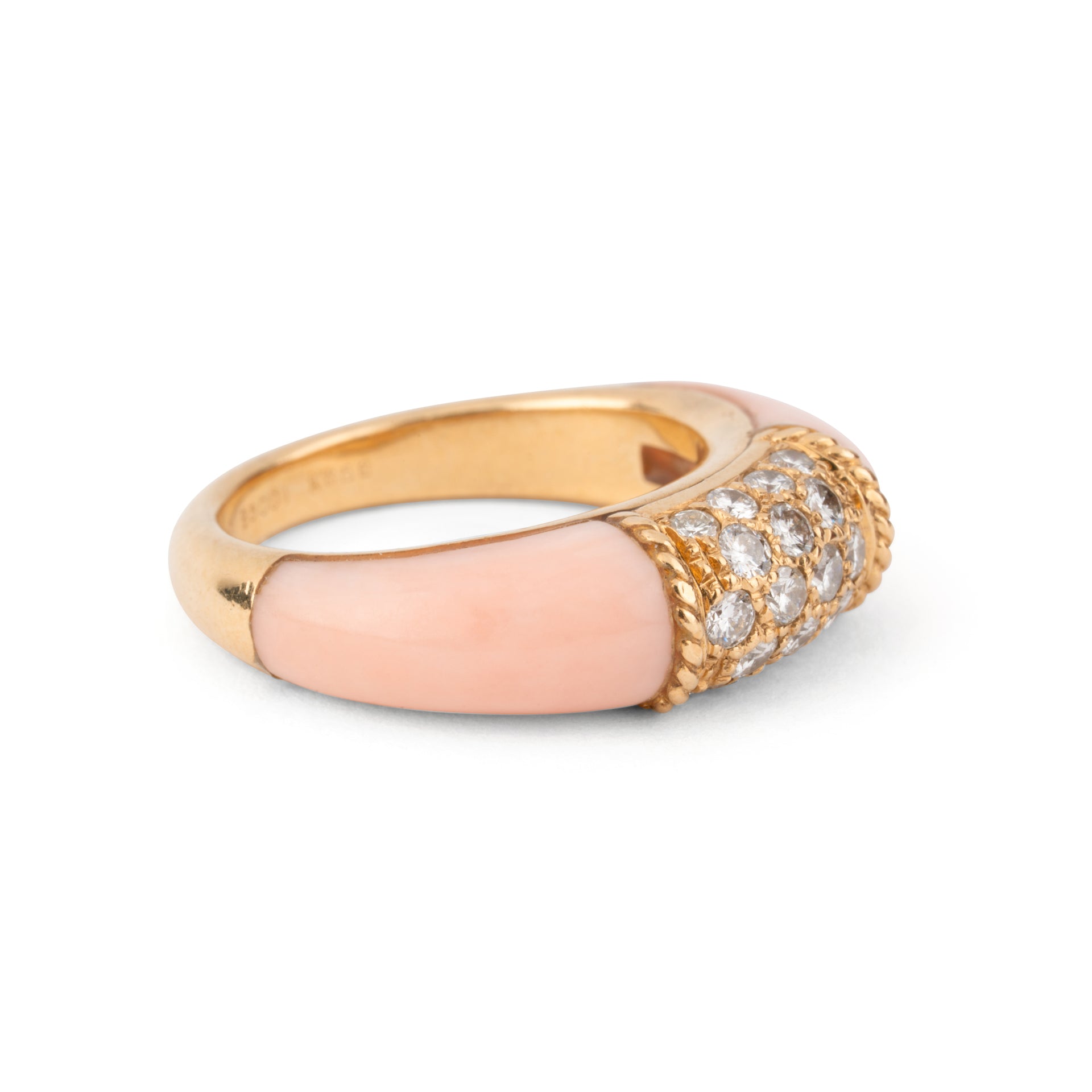 Van Cleef & Arpels, Philippine Ring Yellow Gold, Coral, Diamonds