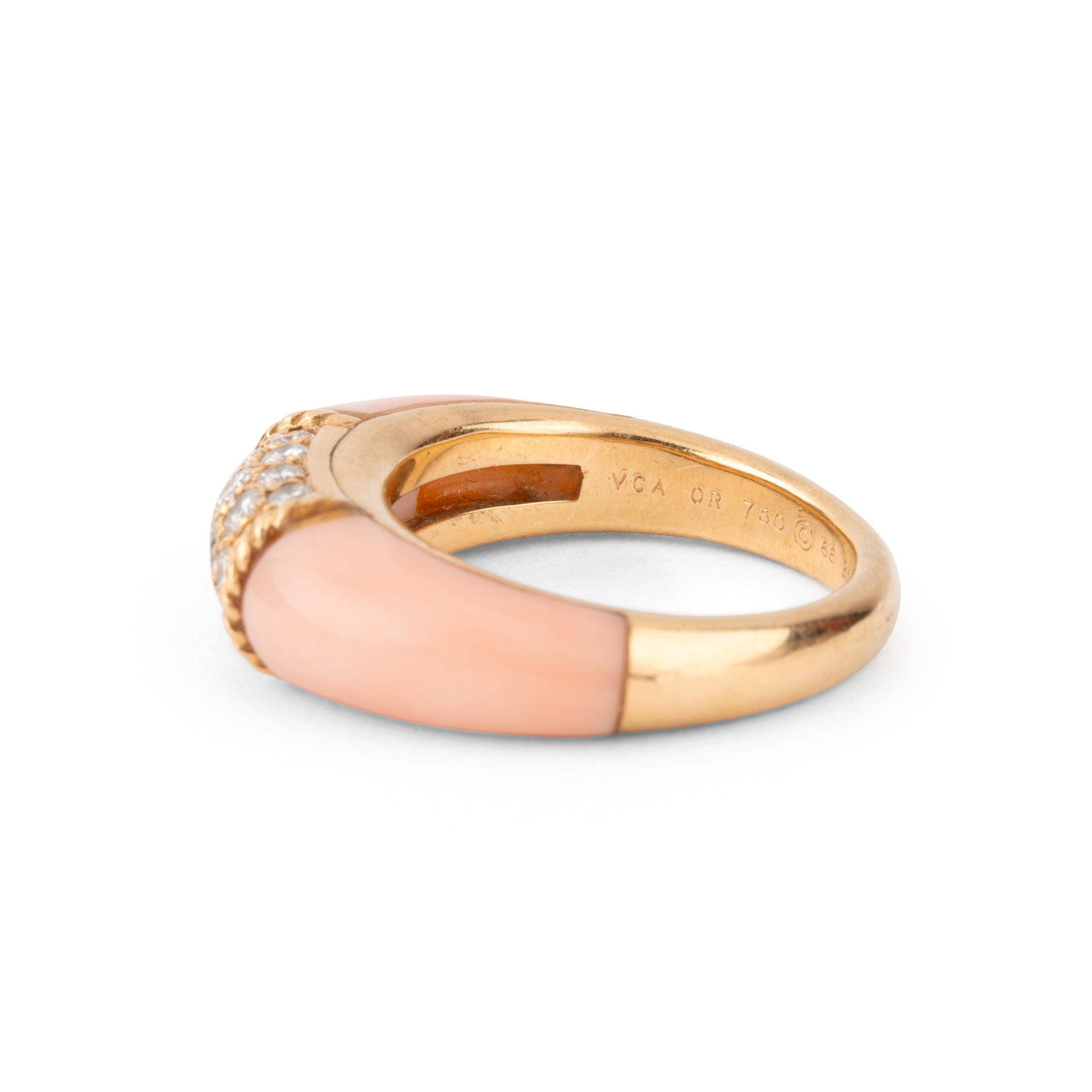Van Cleef & Arpels, Philippine Ring Yellow Gold, Coral, Diamonds