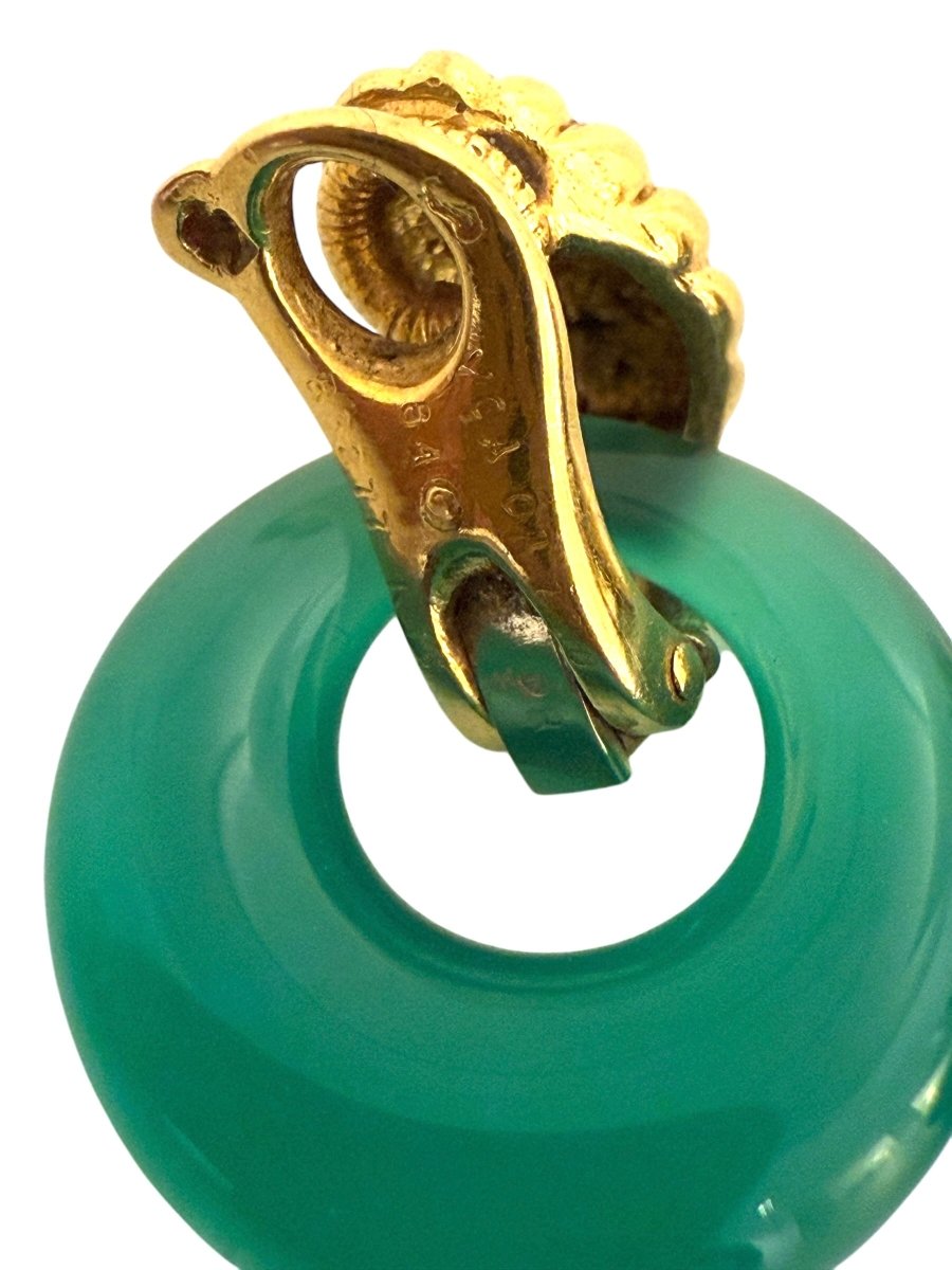 Van Cleef & Arpels boucles d'oreilles en or jaune 18K et chrysoprase - Maison Eloe
