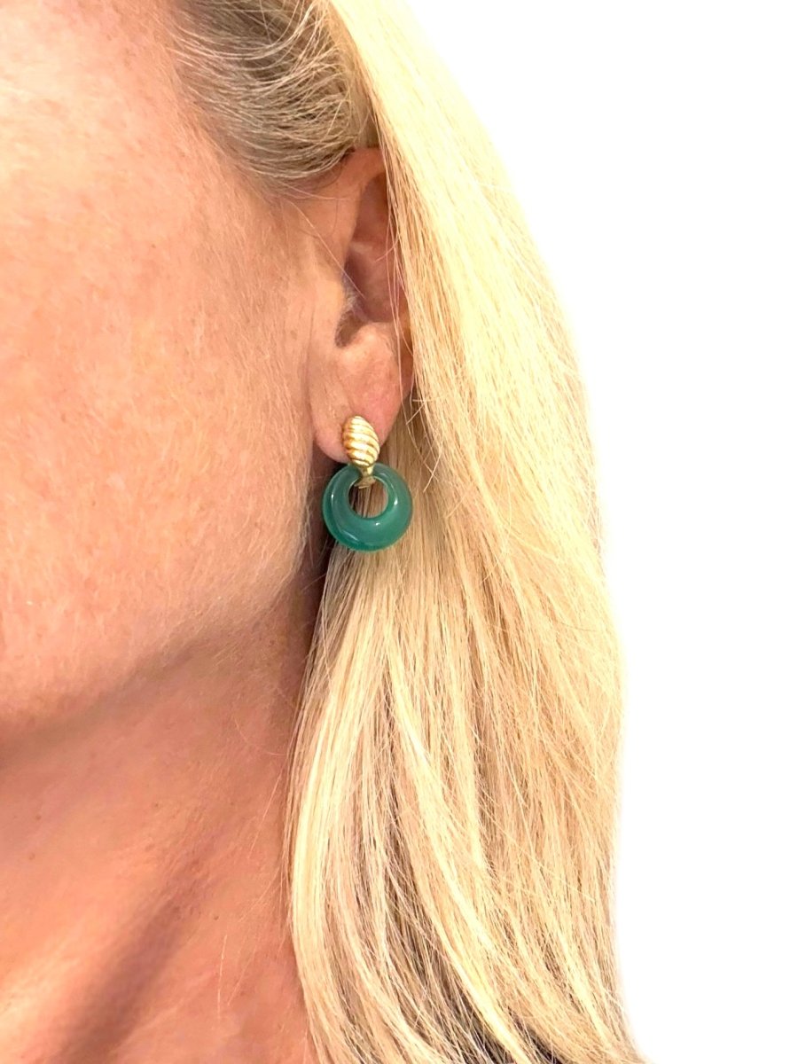 Van Cleef & Arpels boucles d'oreilles en or jaune 18K et chrysoprase - Maison Eloe