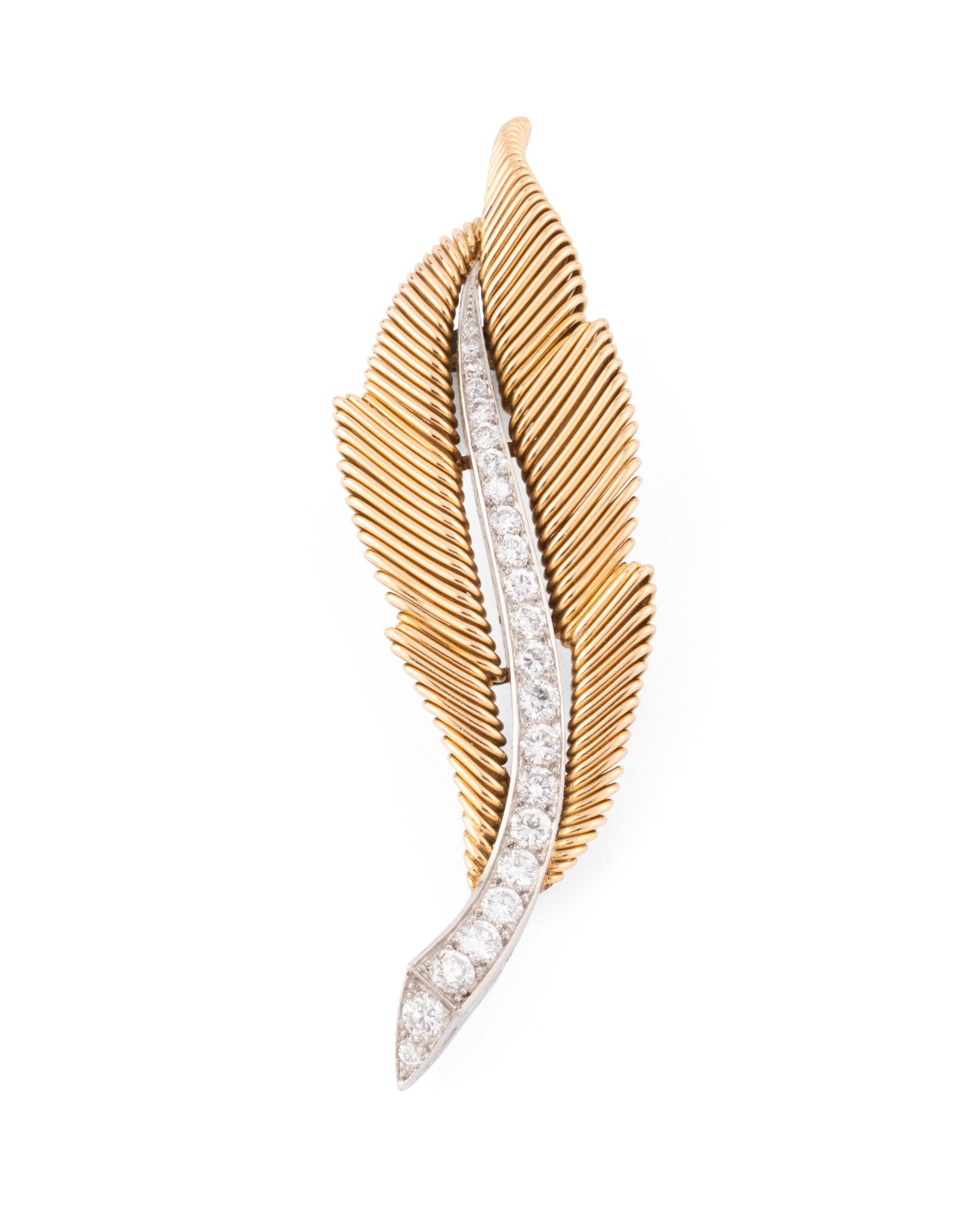Van Cleef & Arpels Poinçon Georges Lenfant broche feuille en or jaune et diamants