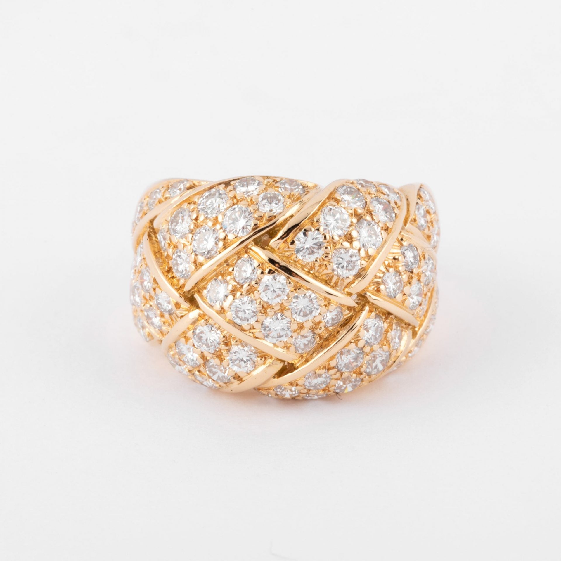 Van Cleef & Arpels, yellow gold and diamond ring