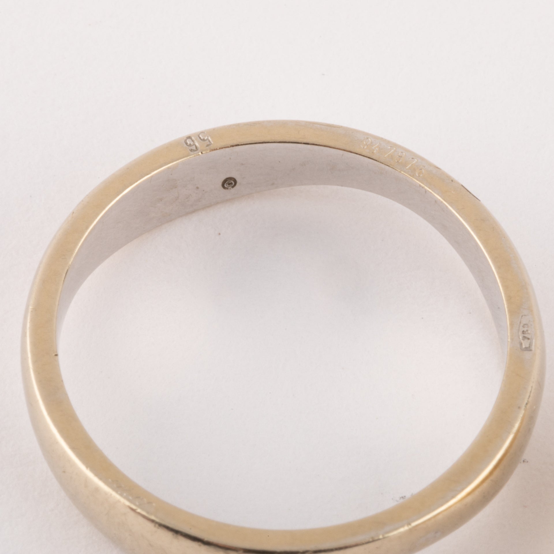 Bague "Love me " signée Cartier