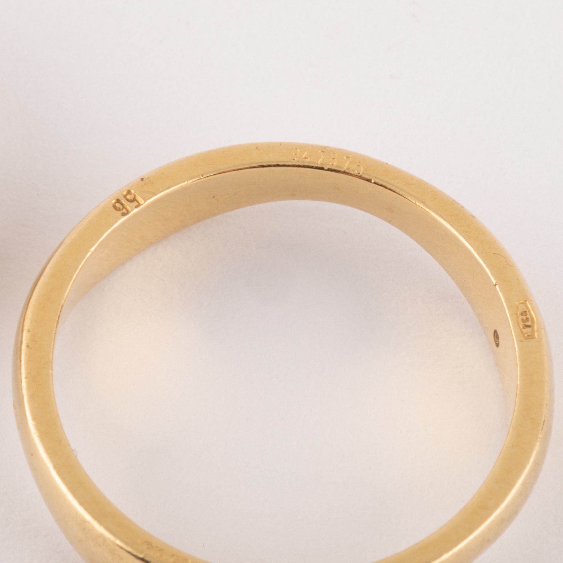 Bague "Love me " signée Cartier