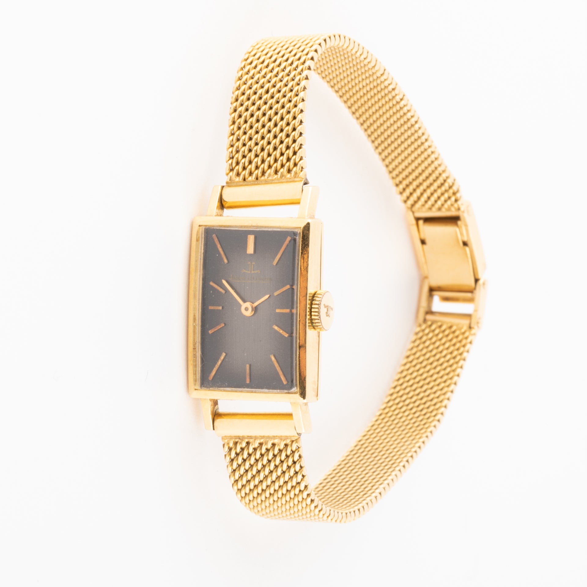Montre Jaeger Lecoultre en or.