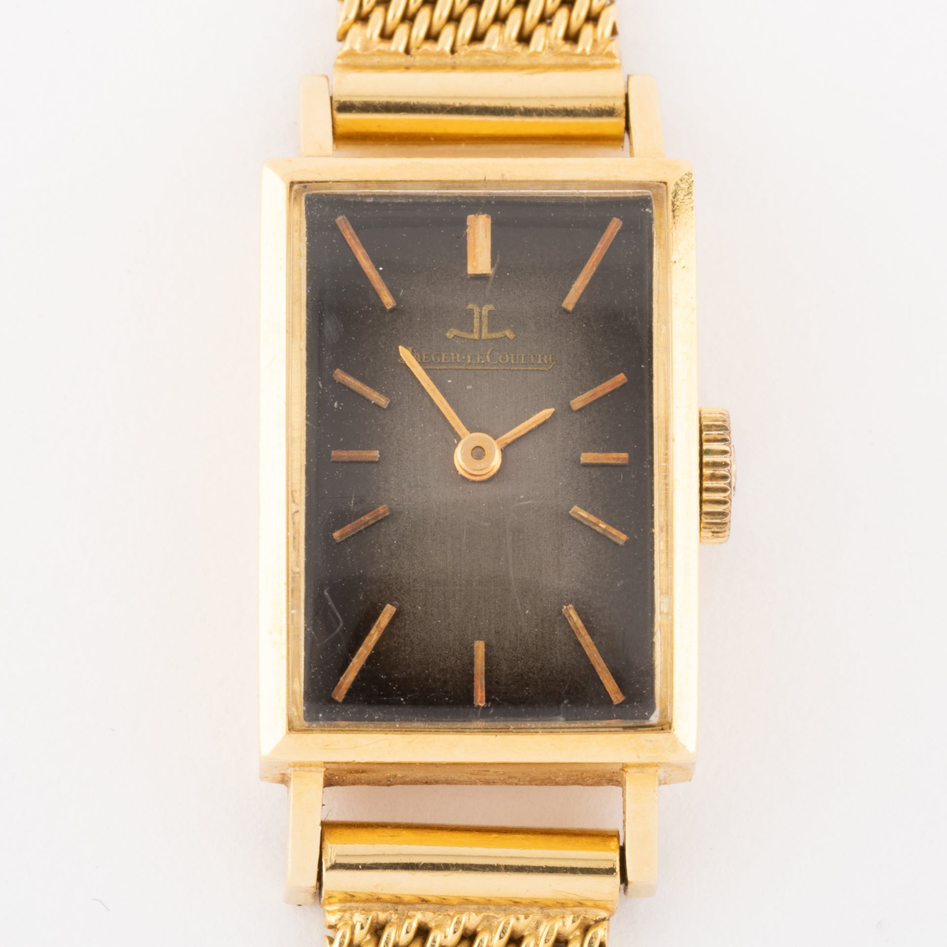 Montre Jaeger Lecoultre en or.