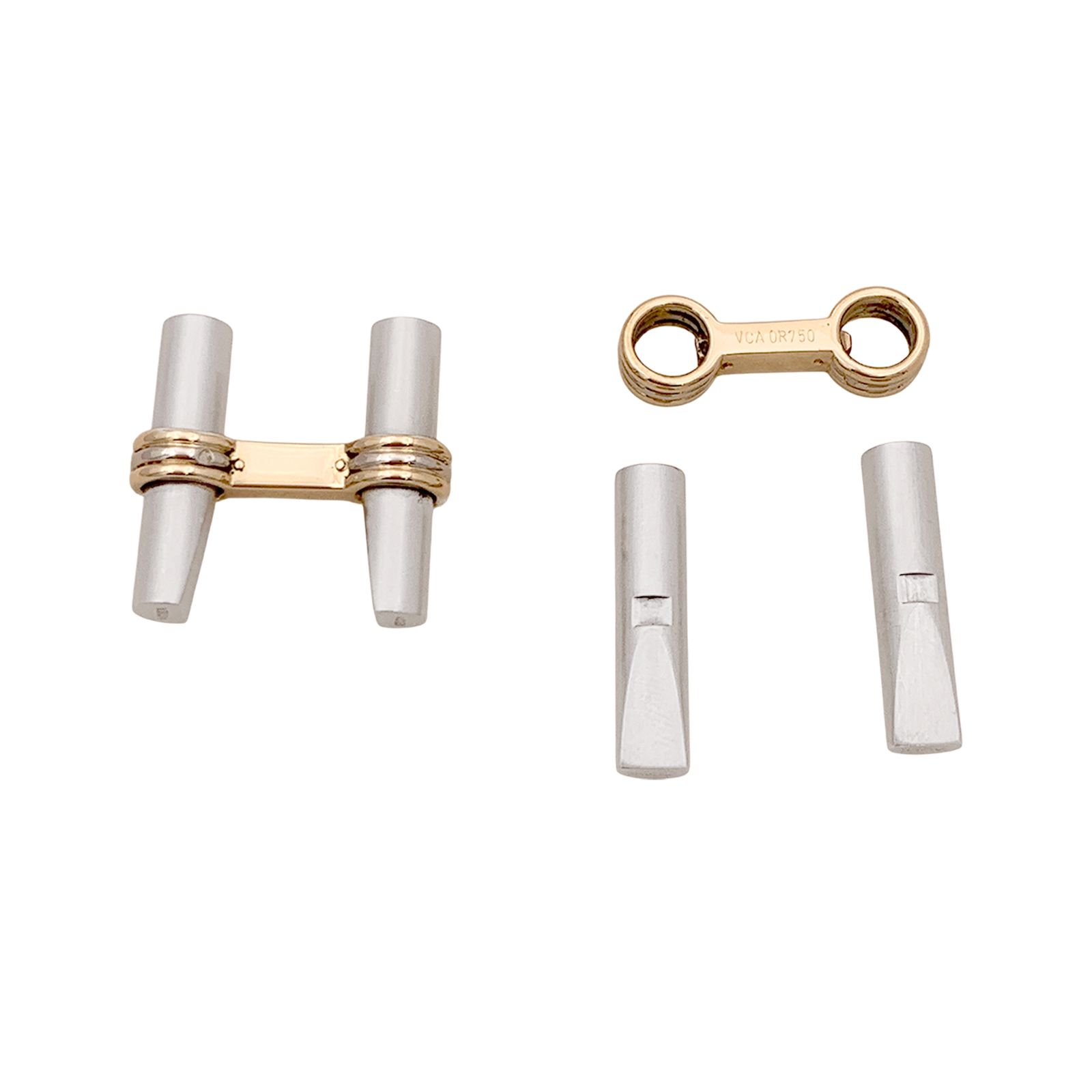 Boutons de manchette Van Cleef & Arpels en or jaune et acier.