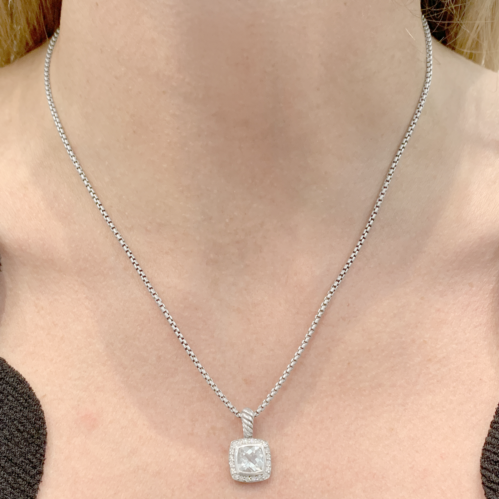 Collier David Yurman, "Petite Albion", argent, topaze blanche, diamants.