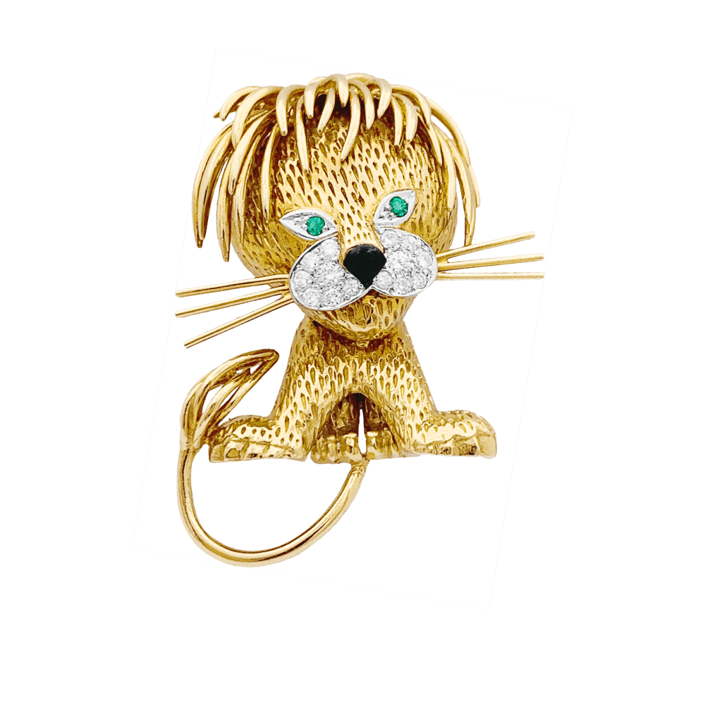 Clip Van Cleef & Arpels, "Lion Ebouriffé", or jaune, émeraude, diamants.