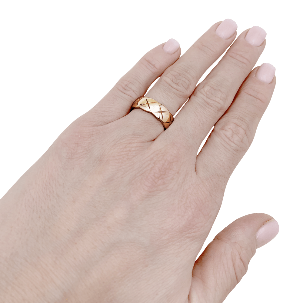 Bague Chanel, "Coco Crush", or rose.