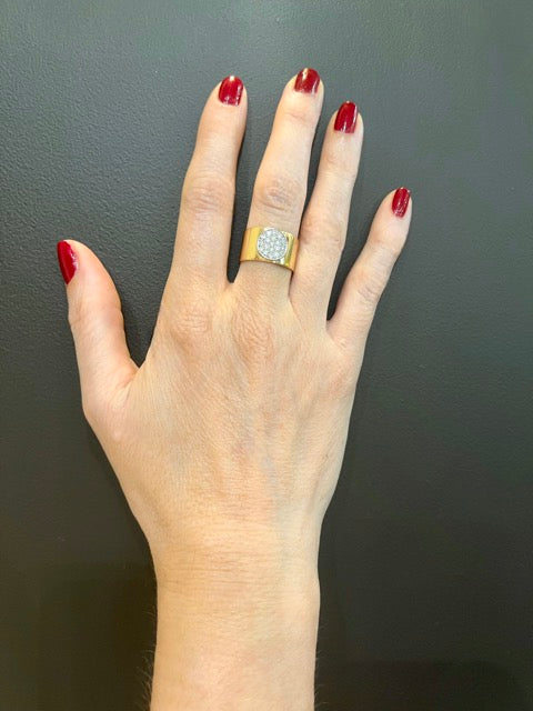 Dinh Van Anthéa ring in yellow gold and diamonds