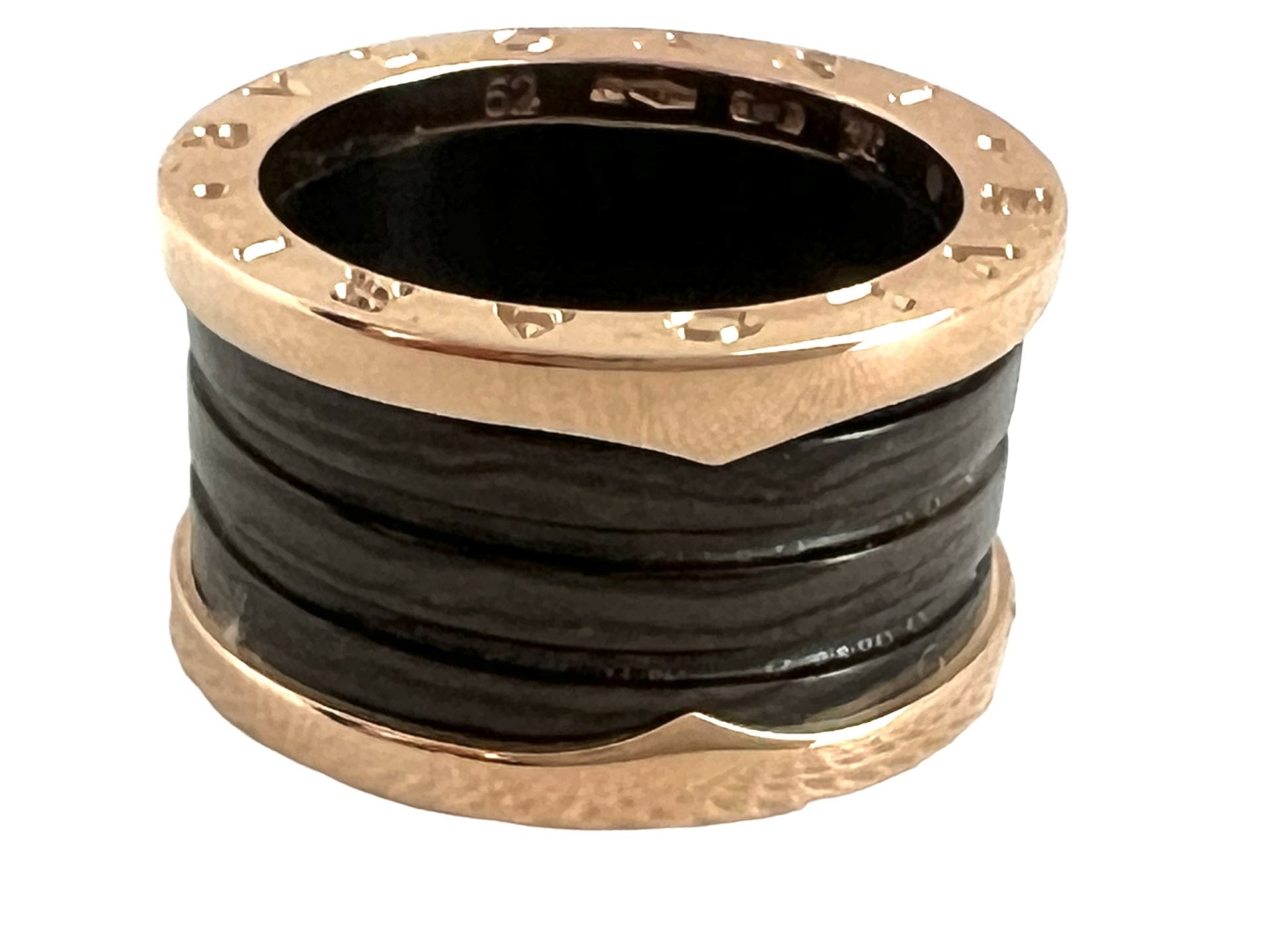 Bague Bulgari, B ZERO 1 , édition spéciale, or rose et marbre tabac.