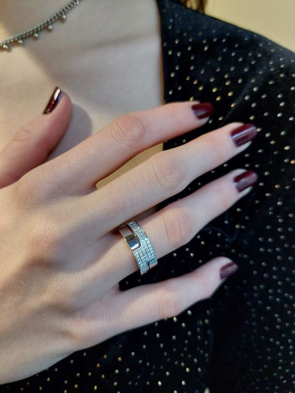 Dinh Van, Bague Seventies, Or Blanc Diamants