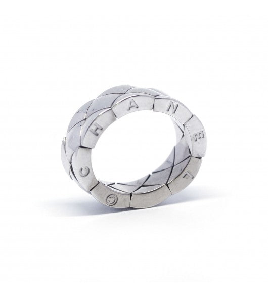 Chanel, "Quilted" Ring in White Gold