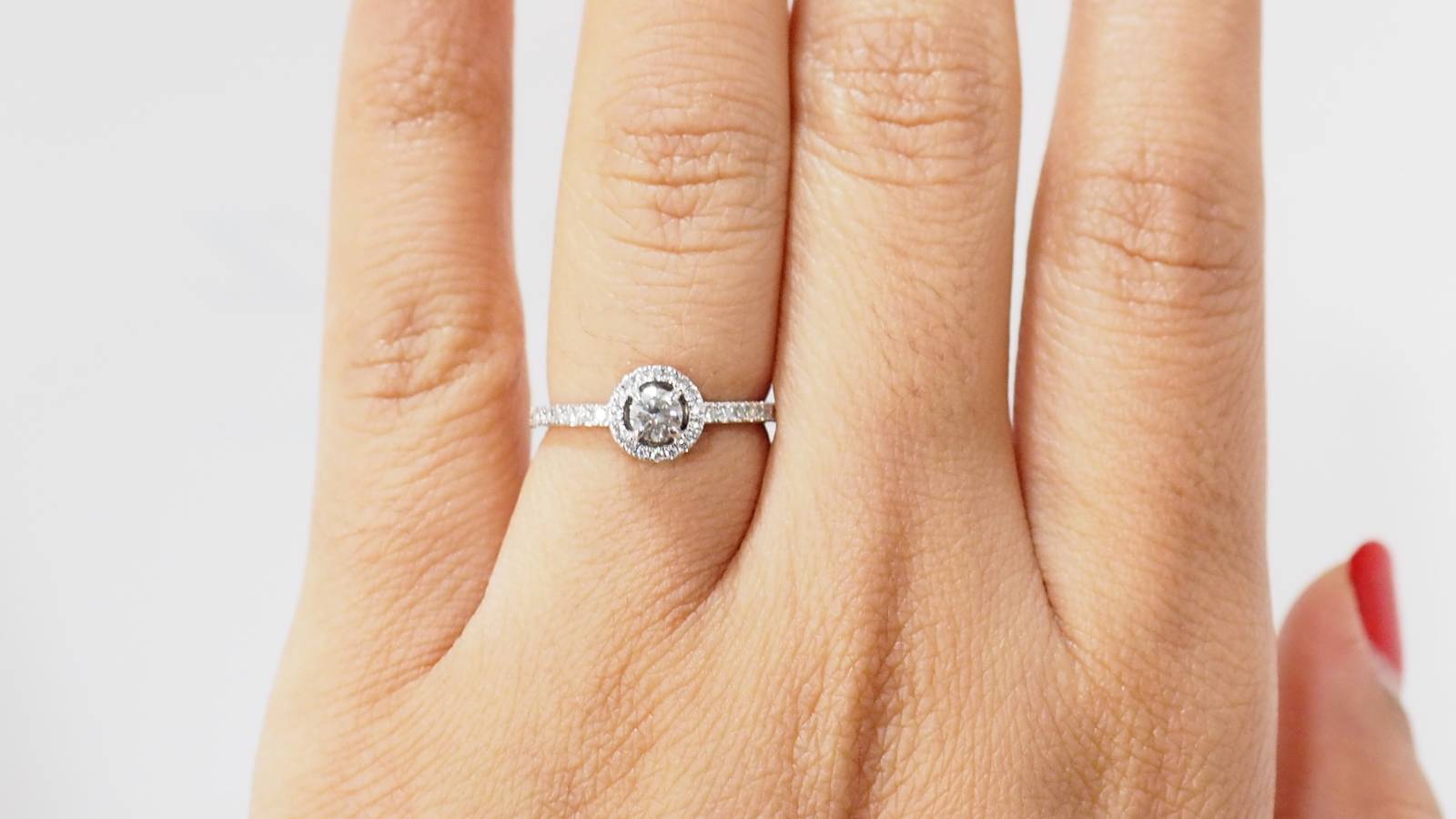 Messika bague solitaire Diamants sur or gris
