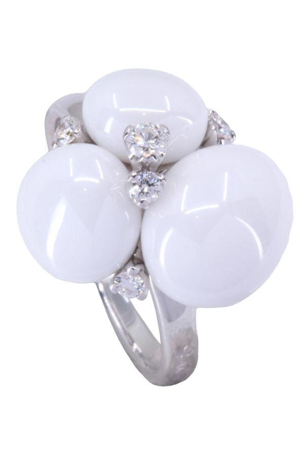 Pomellato, Capri ring, white gold, diamonds and white ceramic