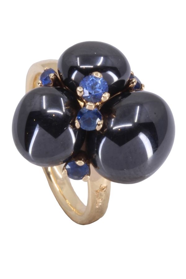Pomellato, Capri ring, Yellow gold and Sapphires