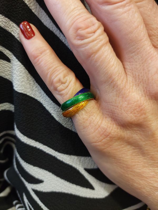 BAGUE VAN CLEEF & ARPELS OR ET ÉMAIL
