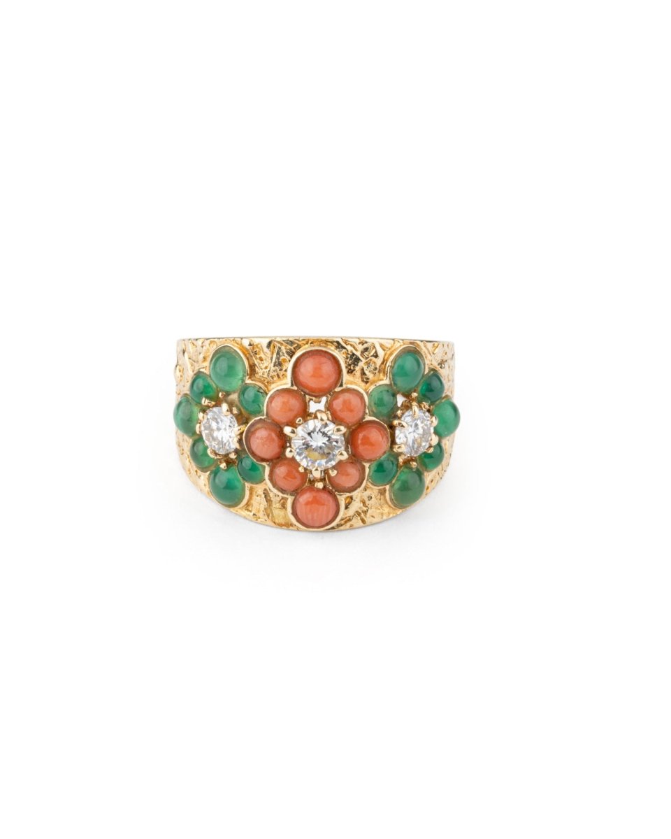 Van Cleef & Arpels bague Vintage Or Diamants Chrysoprases Corail - Maison Eloe