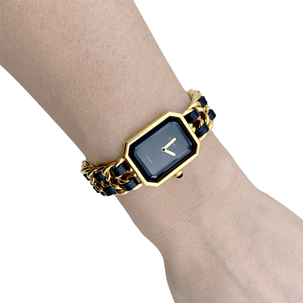Montre Chanel, "Première", plaqué or, cuir.