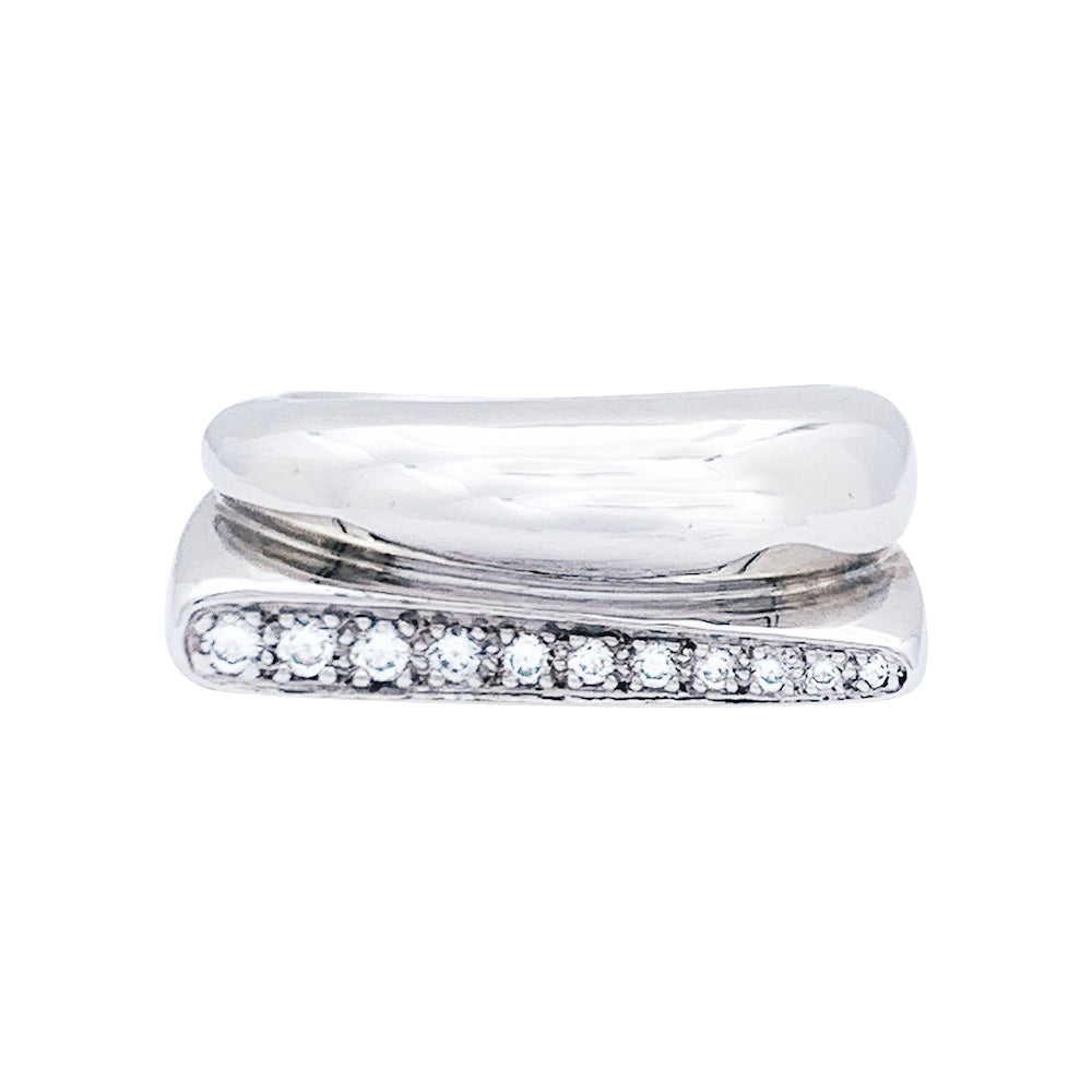 Bague Fred, "Success", en or blanc et diamants.