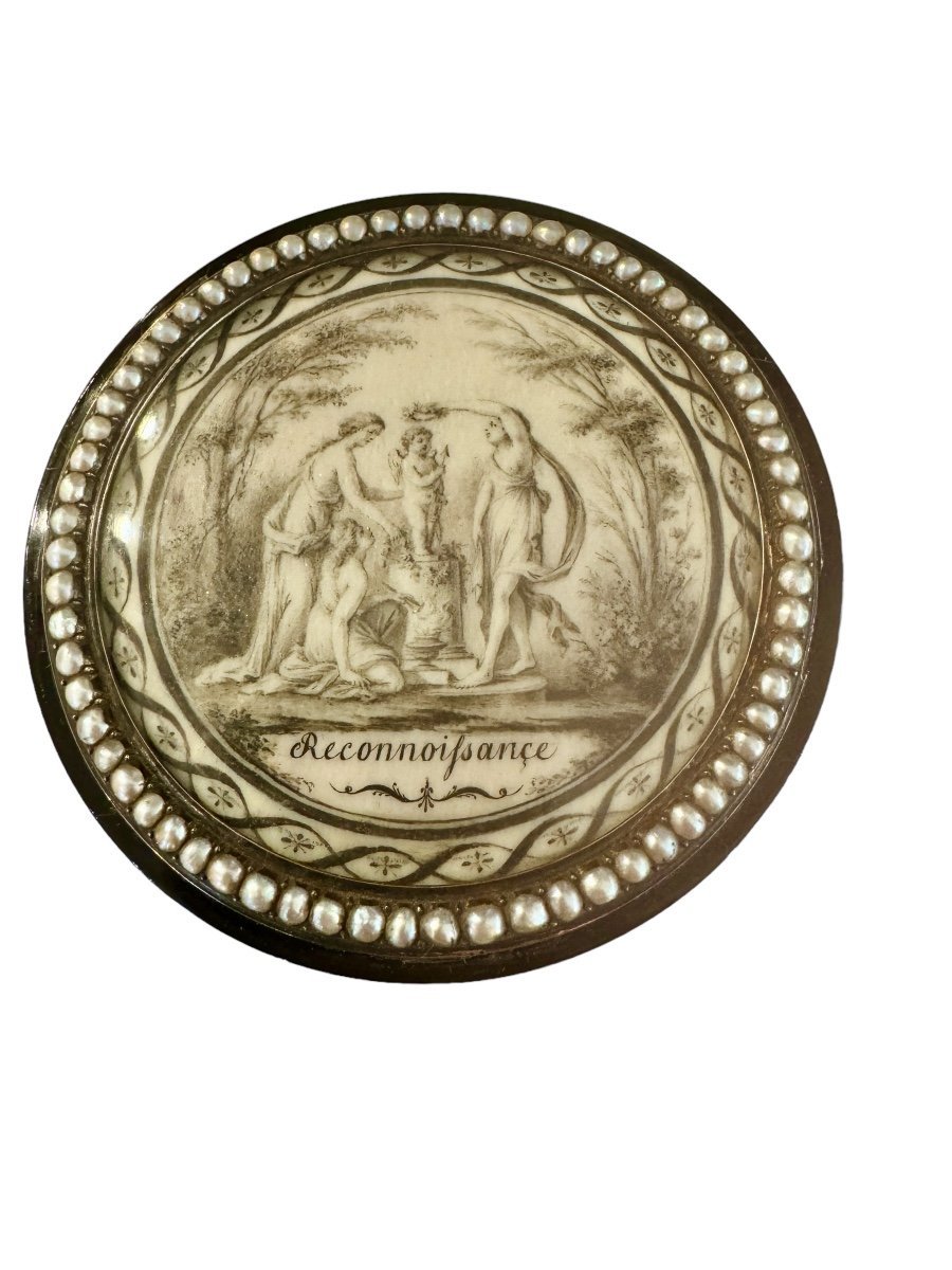 Drageoir En écaille Et Or, époque Directoire par Mathias Roger - Maison Eloe