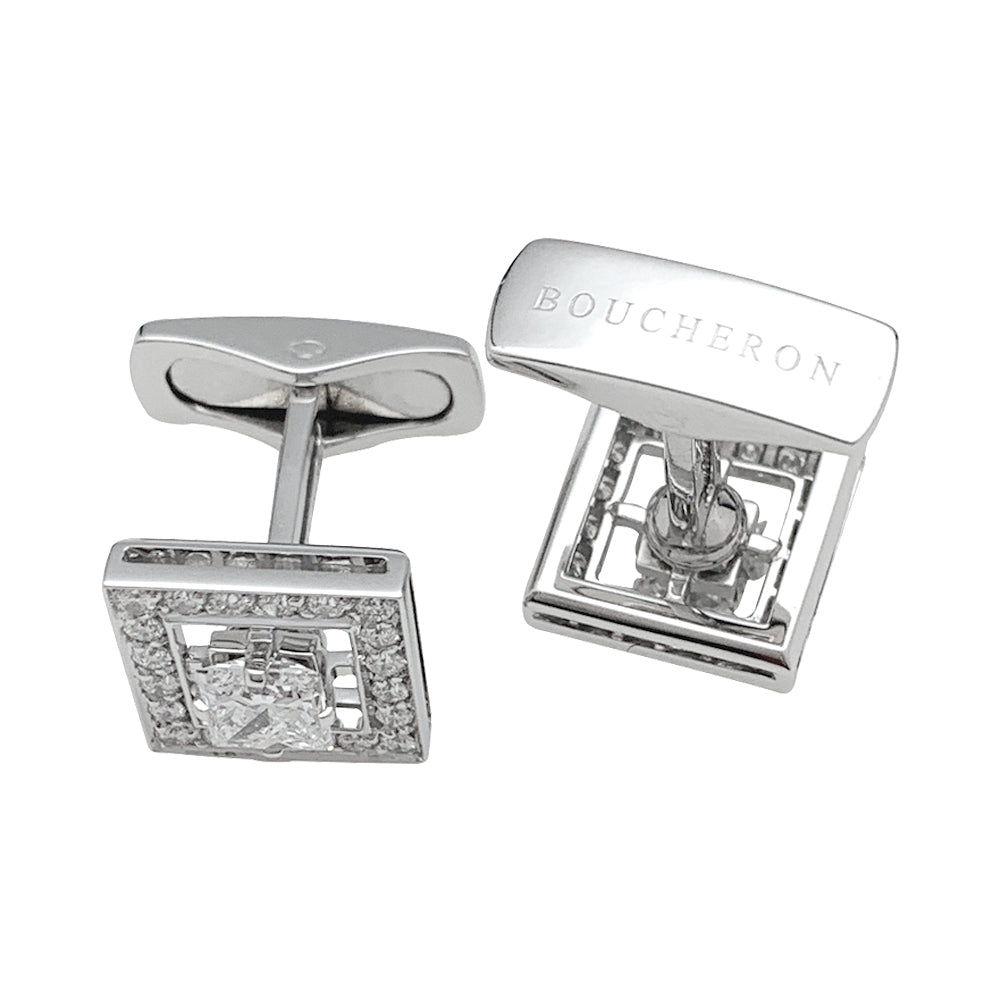 Boutons de manchette Boucheron,"Ava", or blanc et diamants.