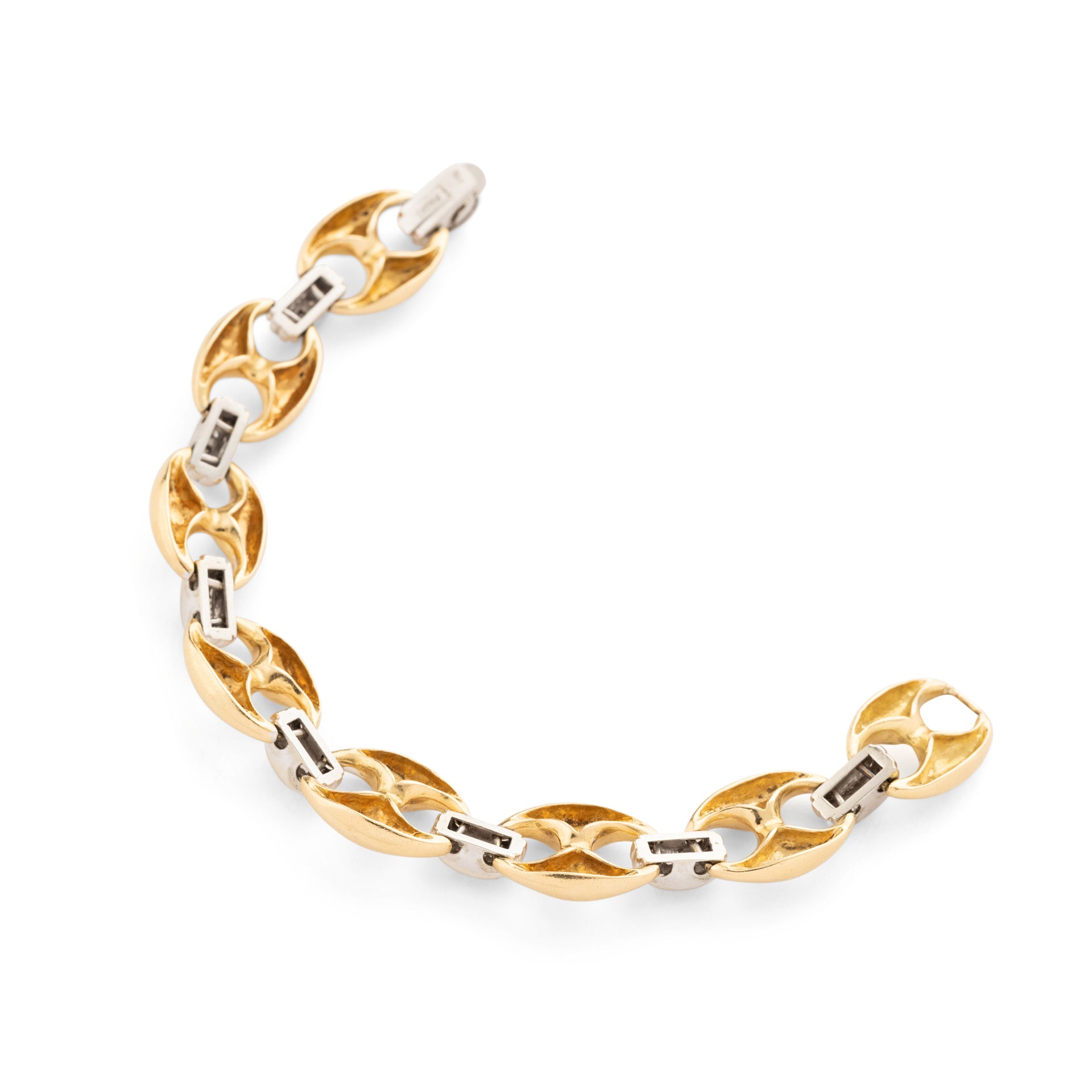 Piaget bracelet in yellow gold and vintage diamonds