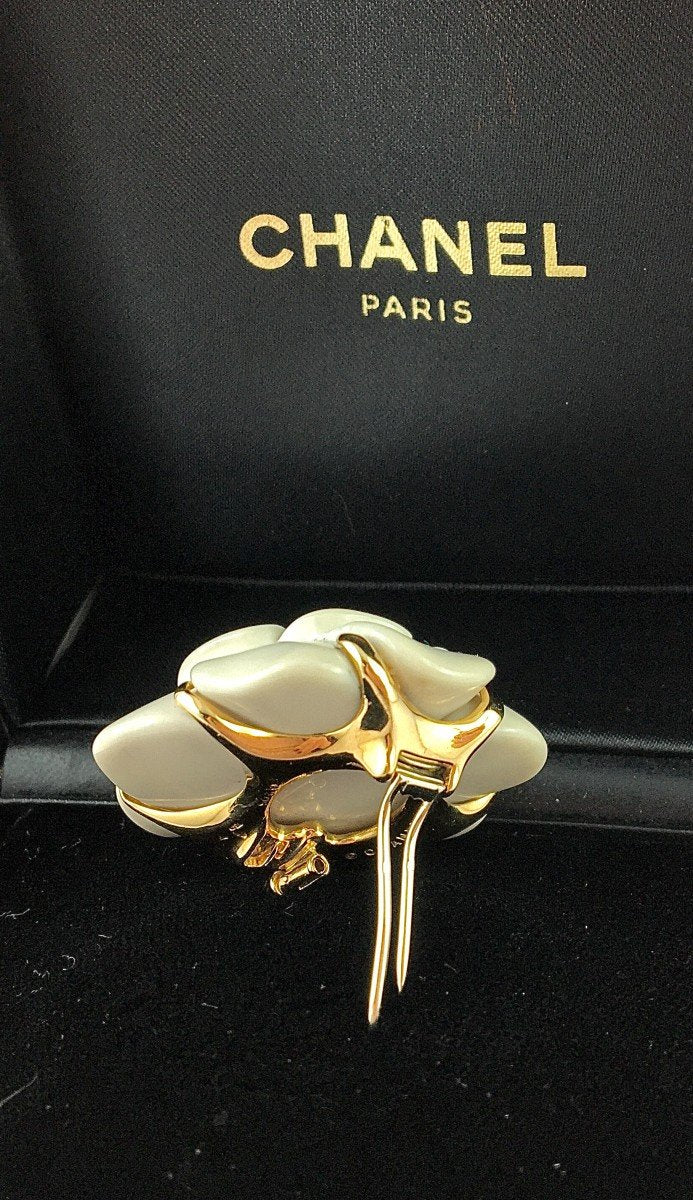 Chanel, White Cacholong Camellia Brooch in Yellow Gold in its Case