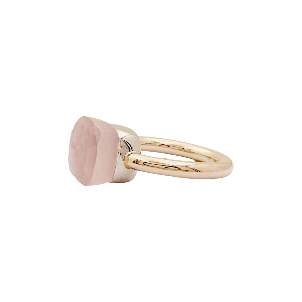 Bague Pomellato, "Nudo Classic", or rose et quartz rose.