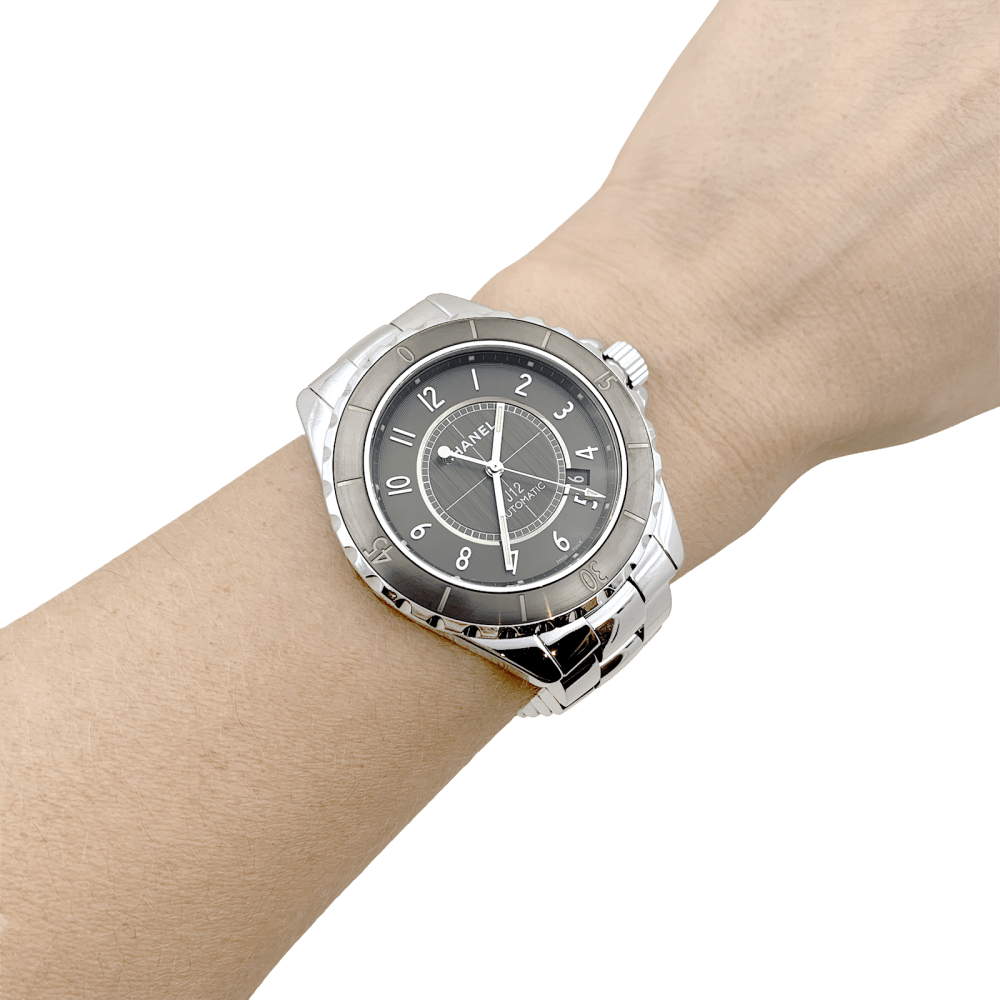 montre-chanel-J12-chromatic-occasion-garantie-maison-eloe