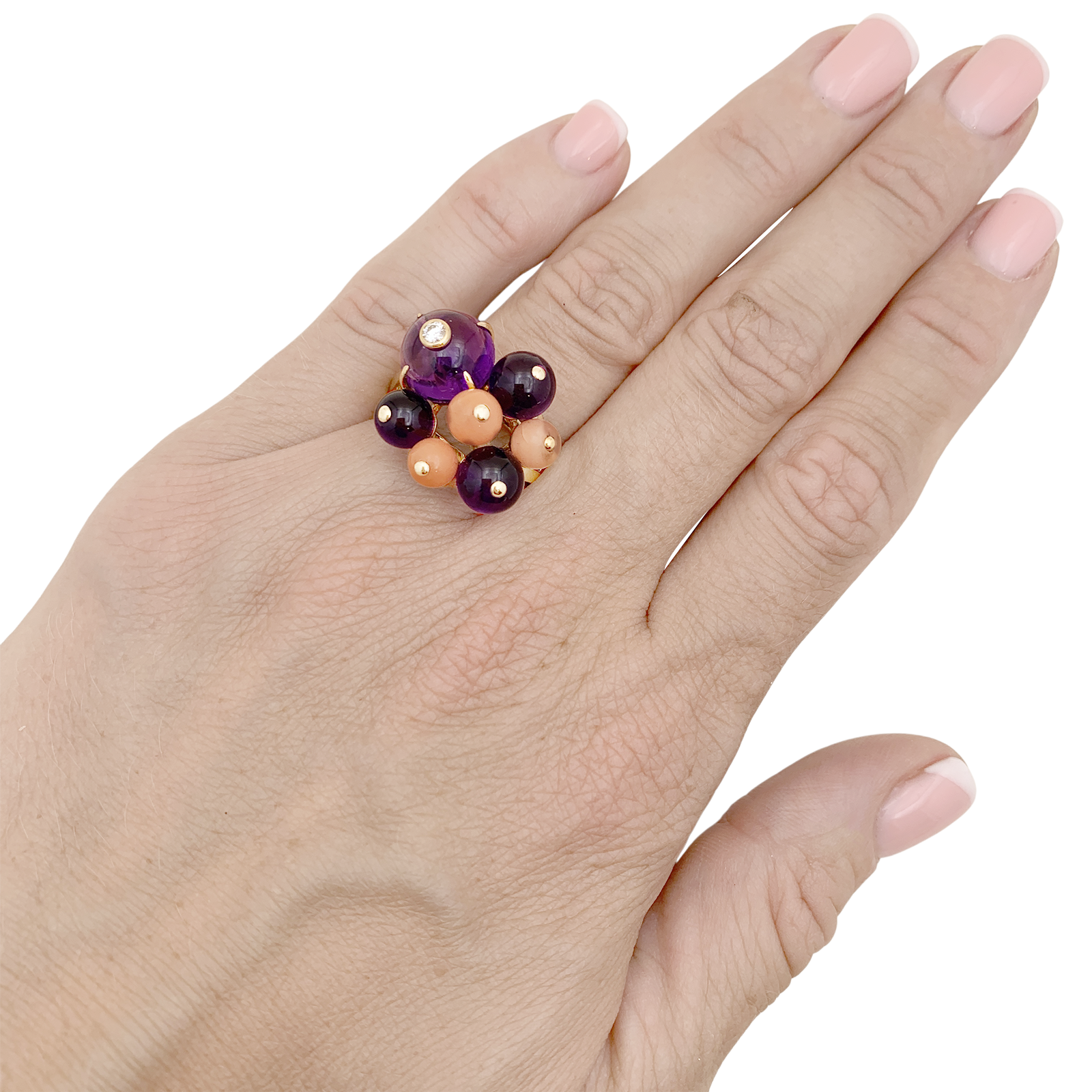 Bague Cartier, "Délices de Goa", or jaune, diamant, corail, améthystes.