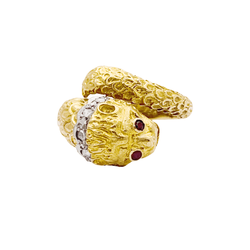 Bague LALAOUNIS, "Animal Head", deux ors, diamants et rubis.