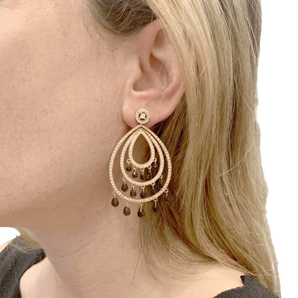 Pendants d'oreilles, or rose, diamants et tourmalines.