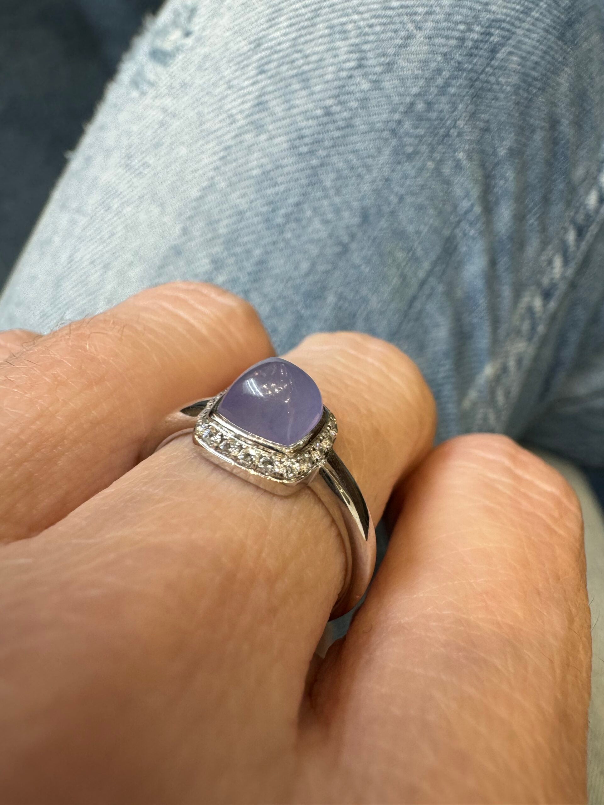 Fred, "Pain de Sucre" Ring, White Gold, Diamonds, Lavender Jade