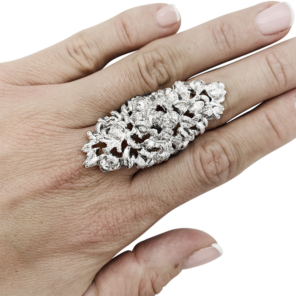 Repossi "Nérée" ring in white gold and diamonds.