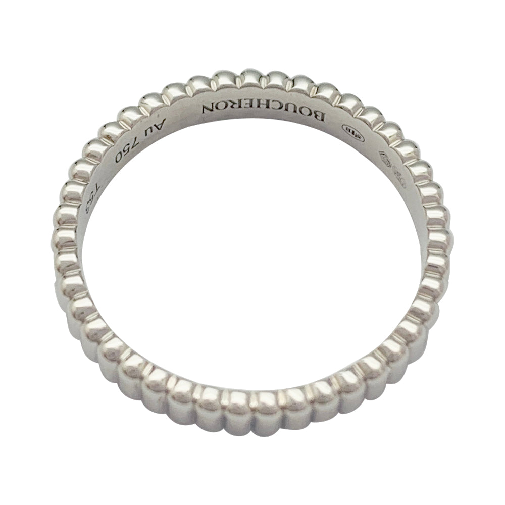 Alliance Boucheron "Grosgrain" en or blanc.