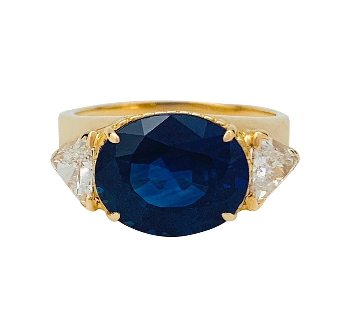 Bague A.Reza en or jaune saphir 6,71 carats et diamants.