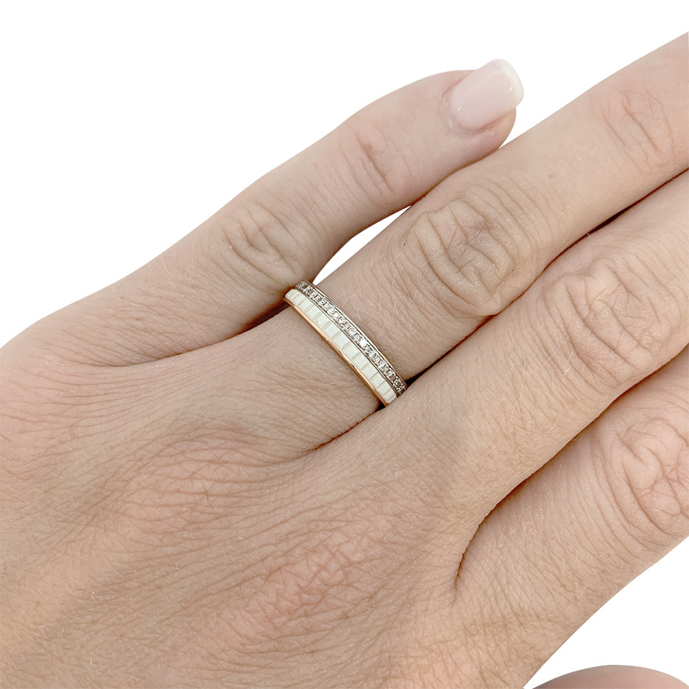 Bague Boucheron, "Alliance Quatre White Edition", deux ors, céramique et diamants.