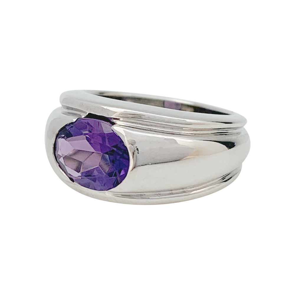 Bague Boucheron, "Roxane", or blanc améthyste.