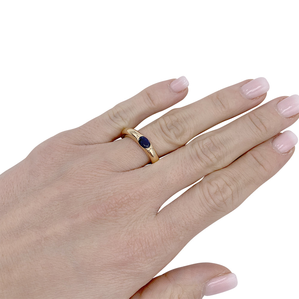 Cartier ring, "Ellipse", yellow gold, sapphire.