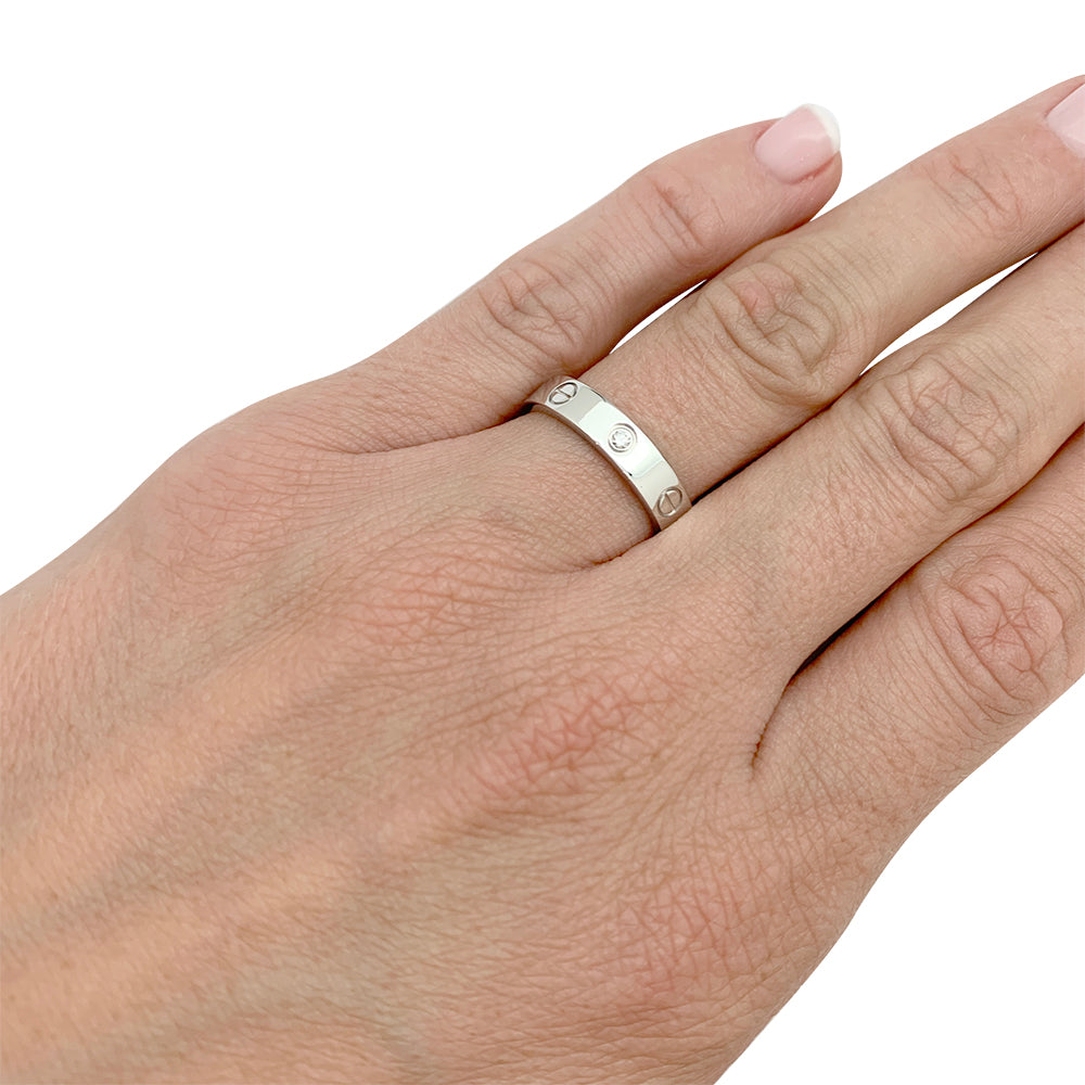 Bague Cartier "Love" en or blanc, diamant.