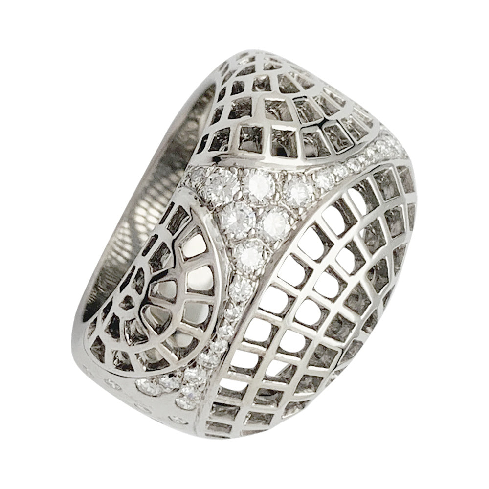 Bague Cartier, "Nouvelle Vague Paris", or blanc.