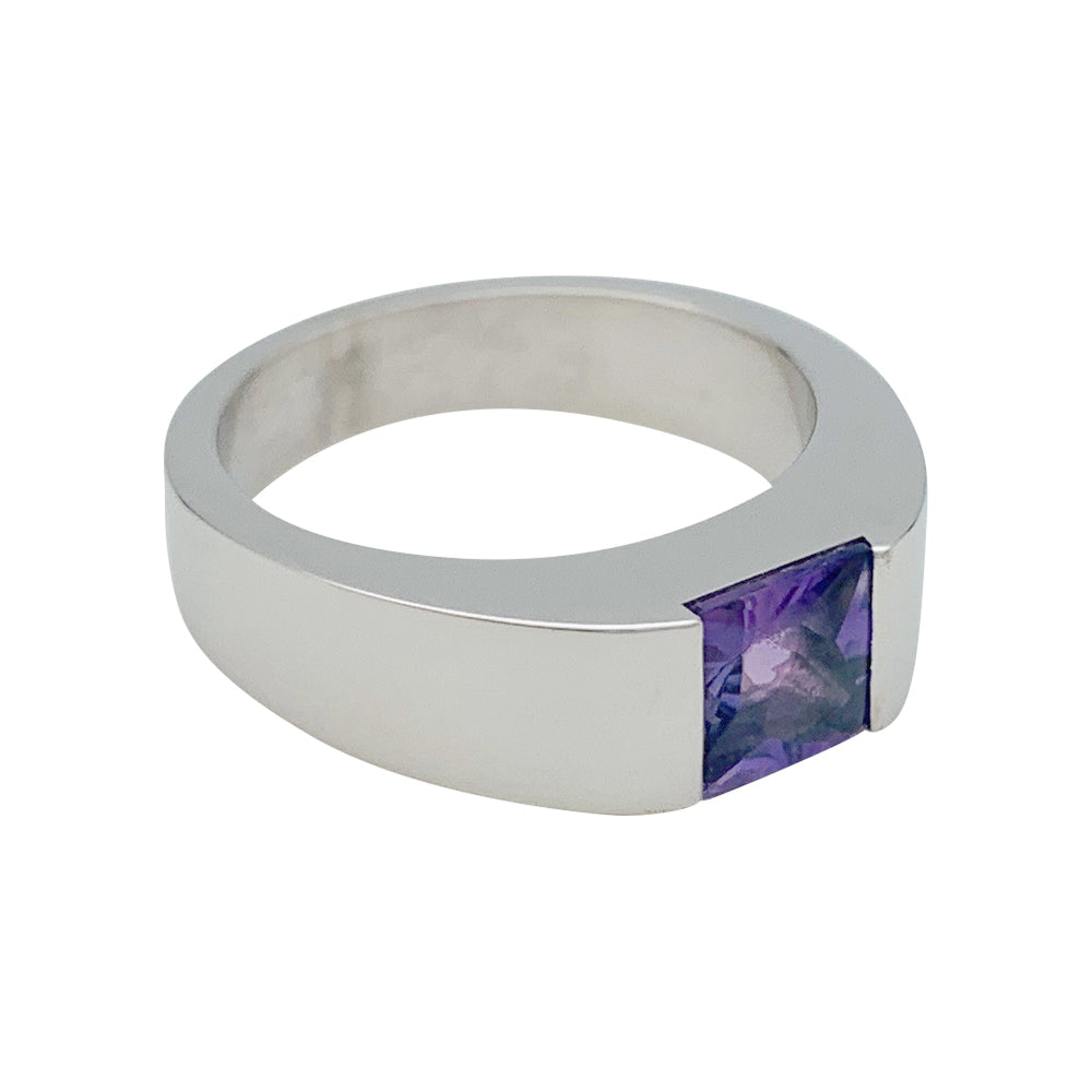 Cartier ring, "Tank", white gold, amethyst.