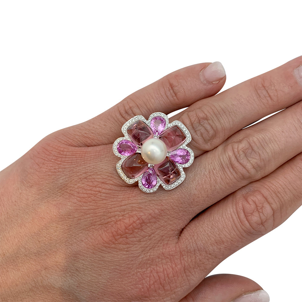 Chanel ring, "San Marco", white gold, pearl, pink sapphires, pink tourmalines, diamonds.