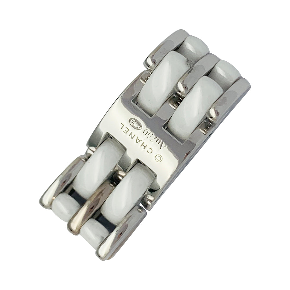 Chanel "Ultra" large model ring in white gold and white ceramic.