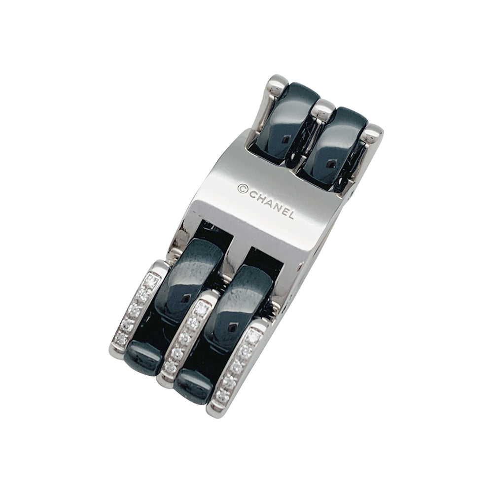 Chanel ring, "Ultra" model, in white gold, black ceramic and diamonds.