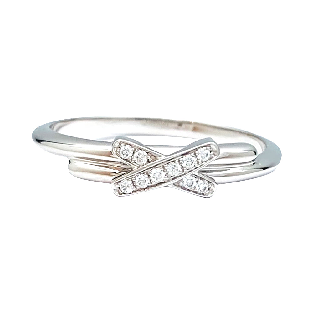 Bague Chaumet, "Jeux de Liens", or blanc et diamants.