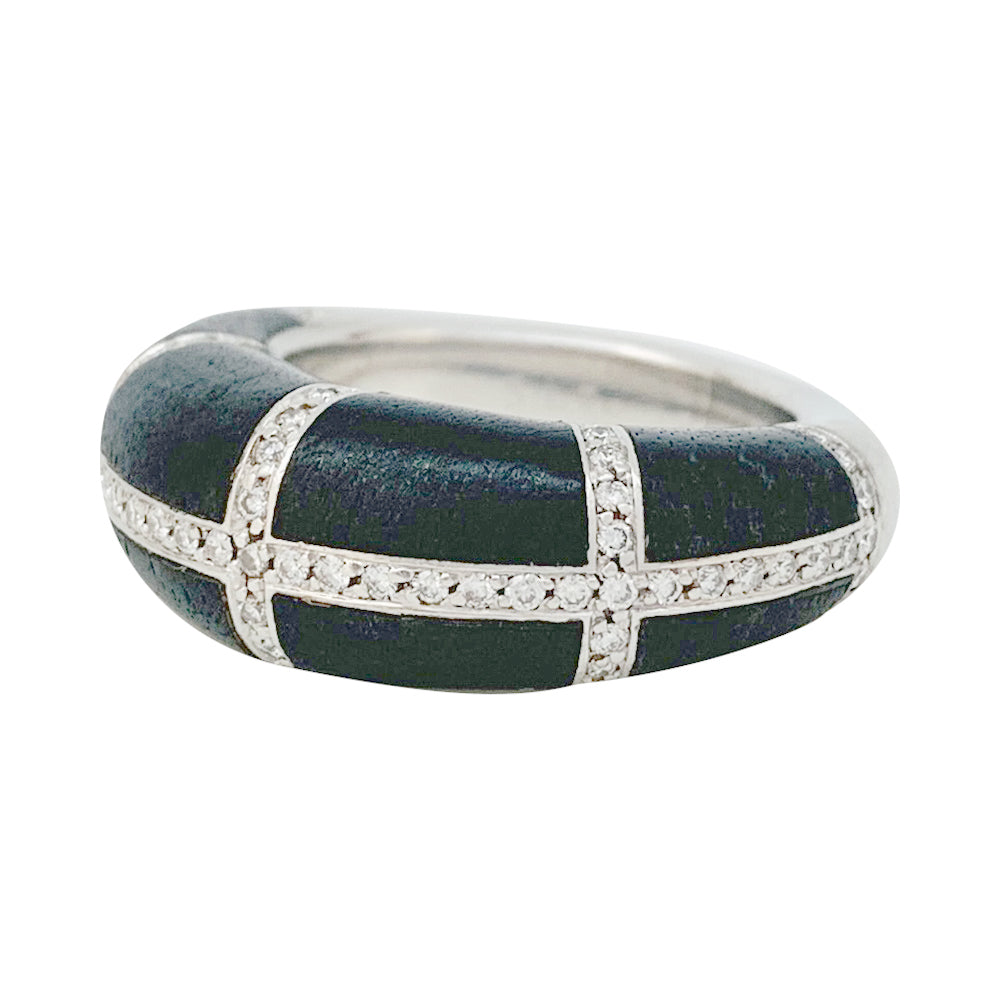 Chaumet ring, "Anneau" model, white gold, diamonds and ebony.