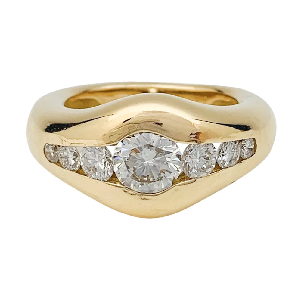 Chaumet "Mélanie" bangle ring, yellow gold and diamonds.